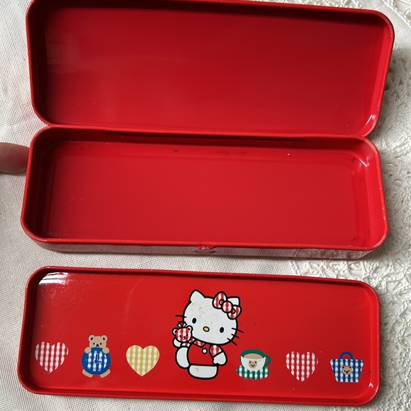 🖤1994 Hello Kitty Metal Pencil Case by Sanrio - Picture 12 of 16